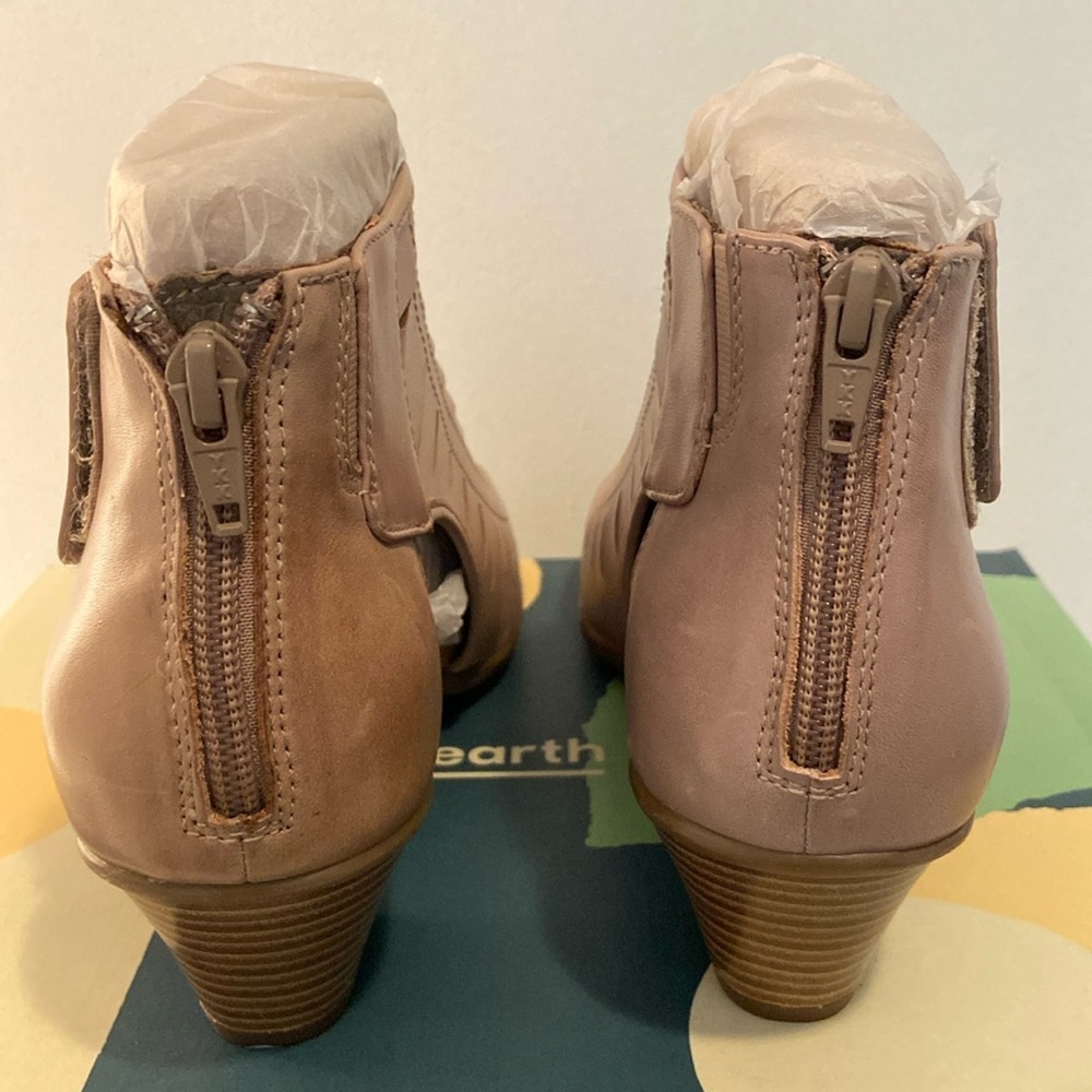 Earth Leather Sandals Vicki Heeled Cut-Out Pecan Tan 9W - Picture 3 of 15